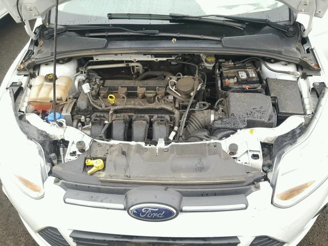 1FADP3F23EL295548 - 2014 FORD FOCUS SE WHITE photo 7