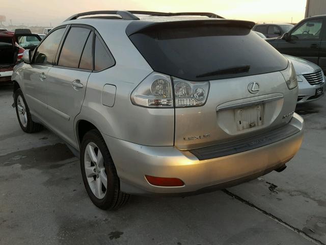 2T2GA31U45C042789 - 2005 LEXUS RX 330 SILVER photo 3