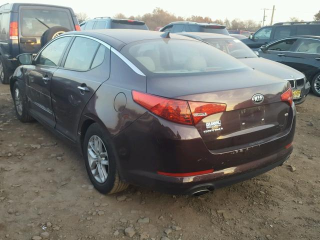 5XXGM4A79DG104996 - 2013 KIA OPTIMA LX MAROON photo 3