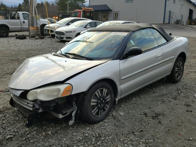 1C3EL45X04N283216 - 2004 CHRYSLER SEBRING LX SILVER photo 2