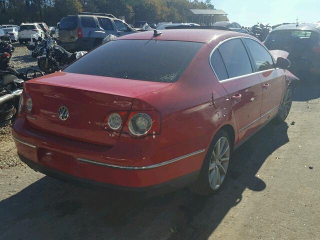 WVWCU73C38E055332 - 2008 VOLKSWAGEN PASSAT VR6 RED photo 4