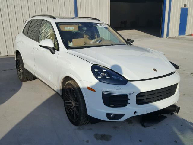 WP1AA2A29HKA82354 - 2017 PORSCHE CAYENNE WHITE photo 1