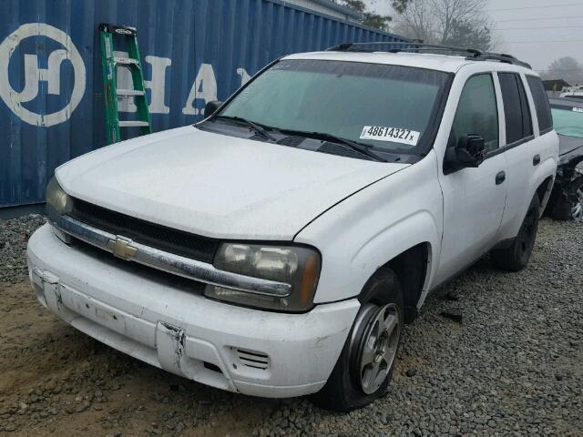 1GNDS13S862110197 - 2006 CHEVROLET TRAILBLAZE WHITE photo 2