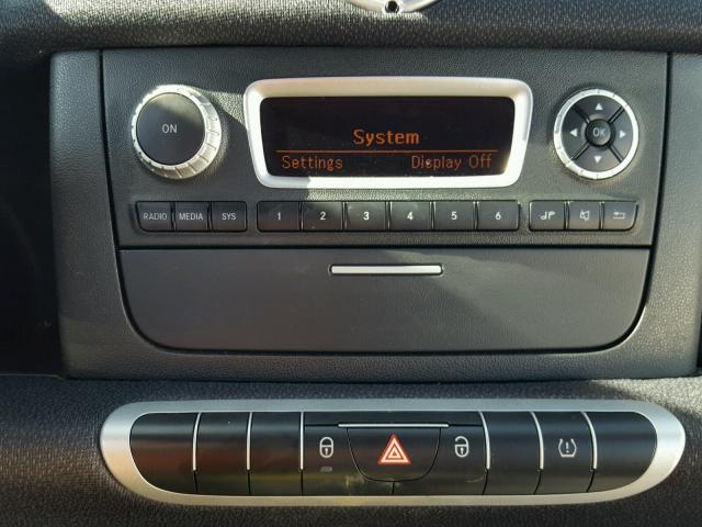 WMEEJ9AA1EK746663 - 2014 SMART FORTWO ELE 白色 照片 9