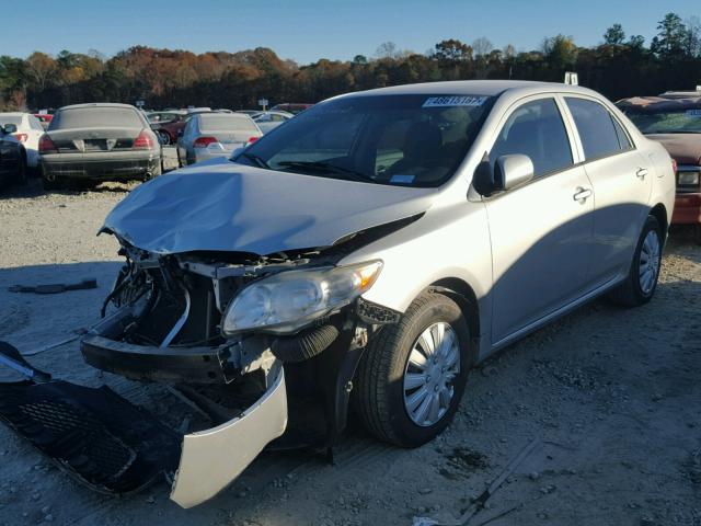 1NXBU40E79Z039878 - 2009 TOYOTA COROLLA BA SILVER photo 2