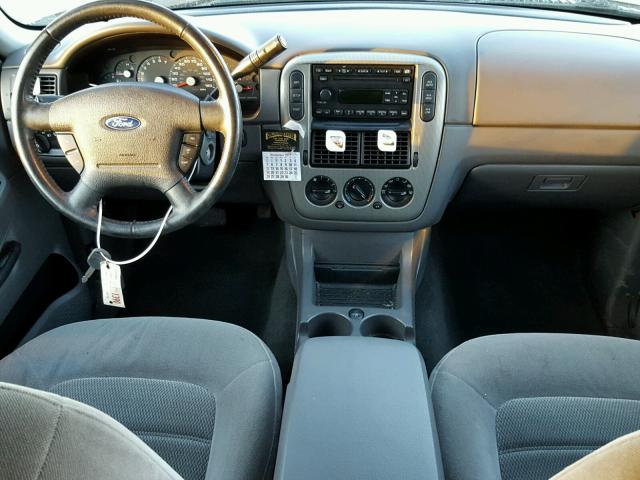 1FMDU73W05ZA44268 - 2005 FORD EXPLORER X SILVER photo 9