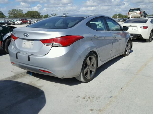 5NPDH4AE1DH423349 - 2013 HYUNDAI ELANTRA GL SILVER photo 4