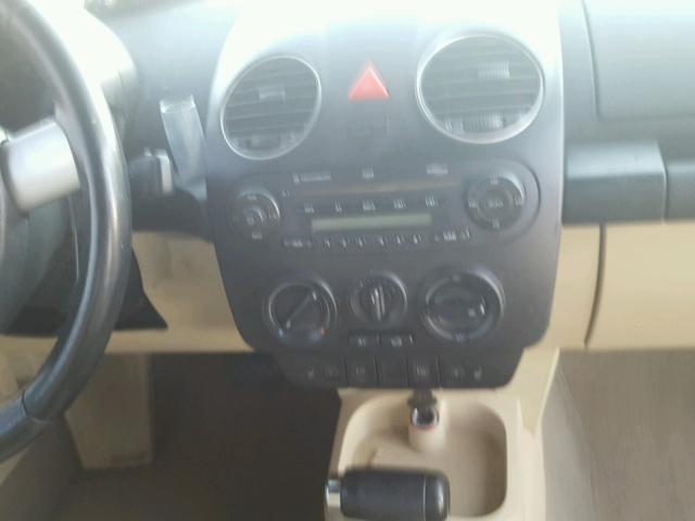 3VWRF31Y08M403154 - 2008 VOLKSWAGEN NEW BEETLE 黑色 照片 9