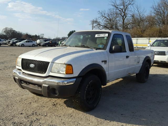 1FTZR45E02TA68597 - 2002 FORD RANGER SUP WHITE photo 2