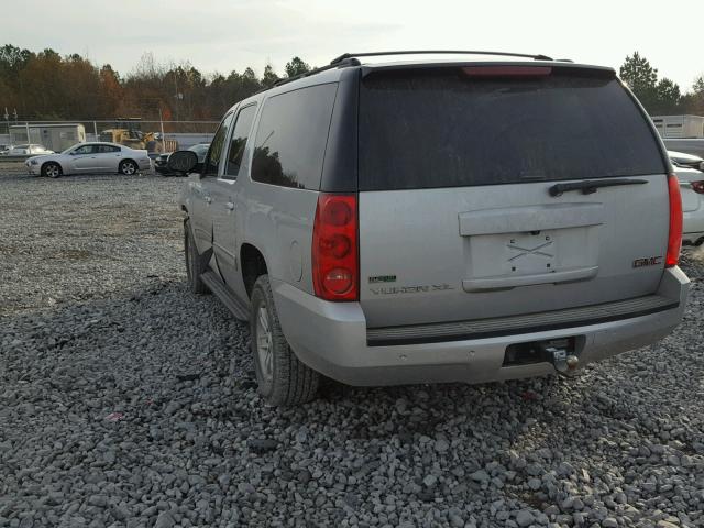 1GKUCKE02AR228077 - 2010 GMC YUKON XL C SILVER photo 3