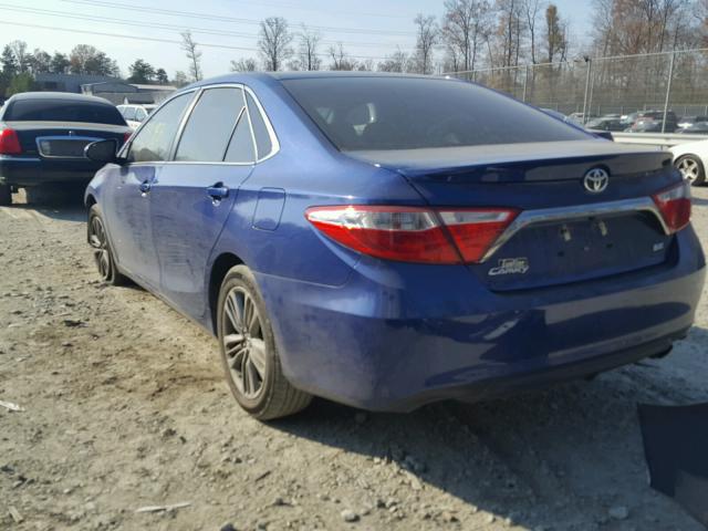 4T1BF1FK5GU605040 - 2016 TOYOTA CAMRY LE BLUE photo 3