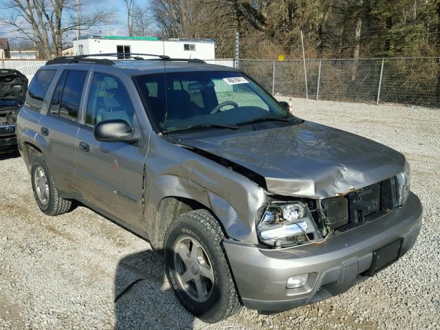 1GNDT13S732385472 - 2003 CHEVROLET TRAILBLAZE SILVER photo 1