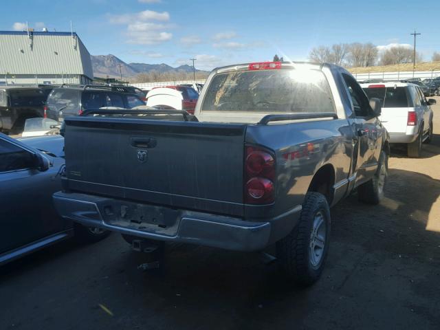 1D7HU16N28J206786 - 2008 DODGE RAM 1500 S GRAY photo 4