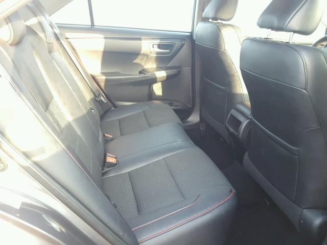 4T1BF1FKXHU334803 - 2017 TOYOTA CAMRY LE GRAY photo 6