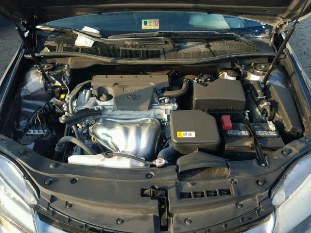 4T1BF1FKXHU334803 - 2017 TOYOTA CAMRY LE GRAY photo 7