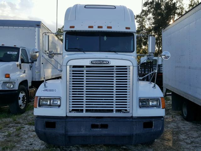 1FUYDSEB3YDF67350 - 2000 FREIGHTLINER CONVENTION WHITE photo 9