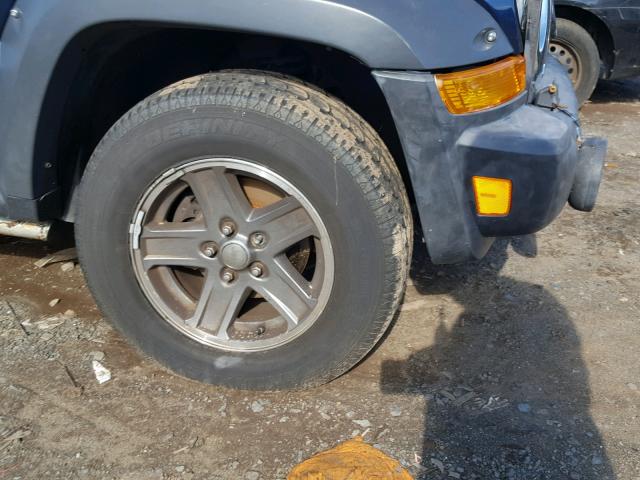 1J4GL38K85W593084 - 2005 JEEP LIBERTY RE BLUE photo 9