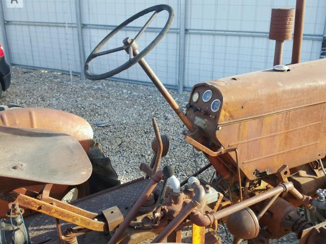 VAC5269690 - 1948 CASE TRACTOR BROWN photo 5