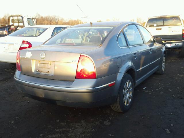 WVWPH63B61P277980 - 2001 VOLKSWAGEN PASSAT GLS GRAY photo 4