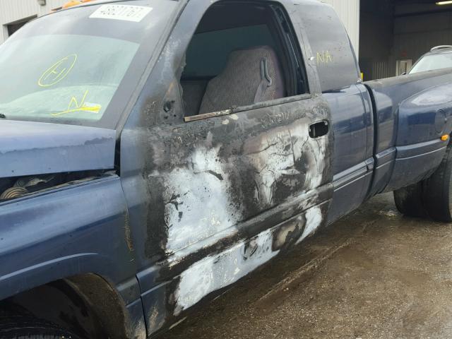 1B7MC3362YJ124500 - 2000 DODGE RAM 3500 BLUE photo 9