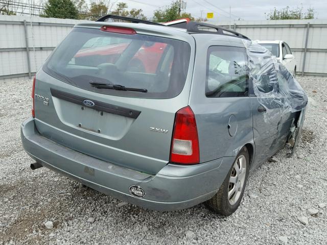 1FAFP36N15W279351 - 2005 FORD FOCUS ZXW GRAY photo 4