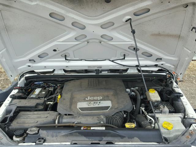 1C4AJWAG1DL563675 - 2013 JEEP WRANGLER S WHITE photo 7