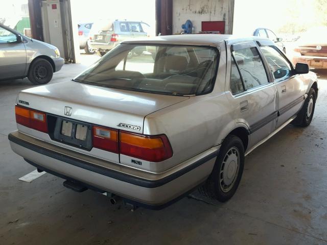 1HGCA5545JA102815 - 1988 HONDA ACCORD LXI SILVER photo 4