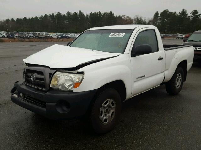 5TENX22NX9Z629431 - 2009 TOYOTA TACOMA WHITE photo 2