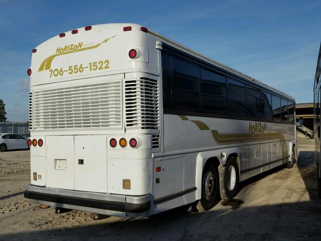 1M8PDMVA1WP050578 - 1998 MOTOR COACH INDUSTRIES TRANSIT BU WHITE photo 4