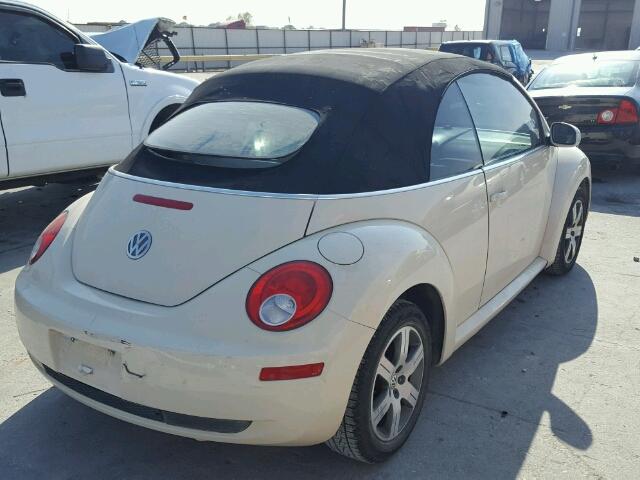 3VWRF31Y36M300419 - 2006 VOLKSWAGEN NEW BEETLE CREAM photo 4