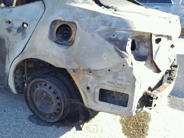 5YFBPRHE6GP521071 - 2016 TOYOTA COROLLA EC 烧焦的 照片 9