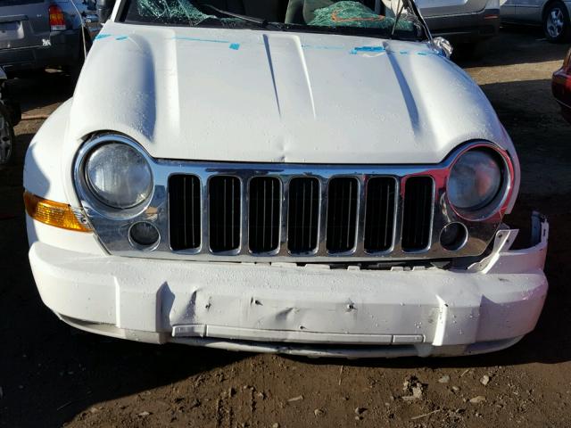 1J4GK58K97W585318 - 2007 JEEP LIBERTY LI WHITE photo 7