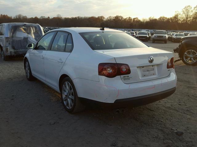 3VWRA7AJ2AM071555 - 2010 VOLKSWAGEN JETTA WOLF WHITE photo 3