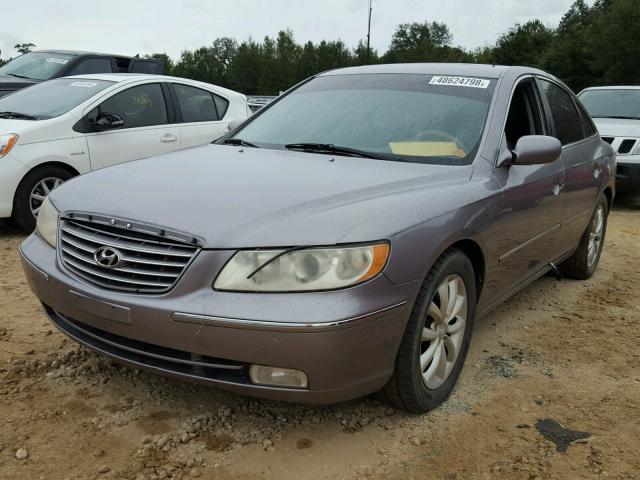 KMHFC46FX6A049211 - 2006 HYUNDAI AZERA SE GRAY photo 2