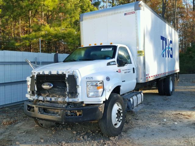 1FDNF6DC6GDA02409 - 2016 FORD F650 SUPER WHITE photo 2