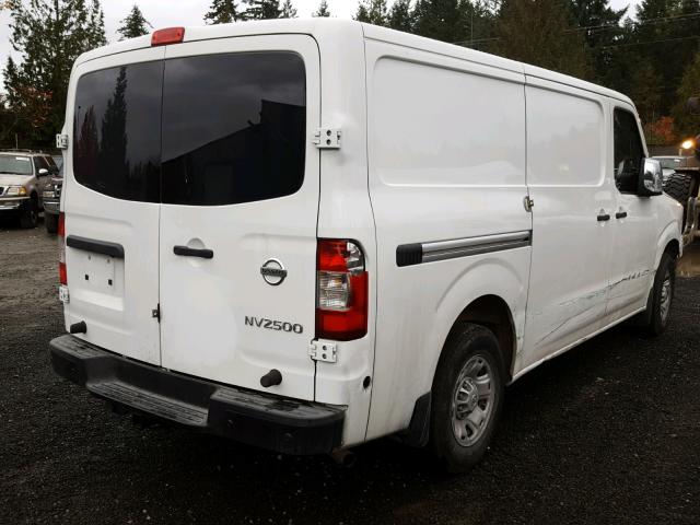 1N6AF0KY3HN806464 - 2017 NISSAN NV 2500 S WHITE photo 4