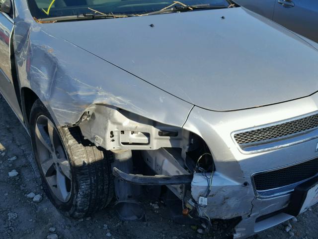 1G1ZC5EU8CF337856 - 2012 CHEVROLET MALIBU 1LT 银色 照片 9