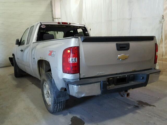 2GCEK19J581220932 - 2008 CHEVROLET SILVERADO SILVER photo 3