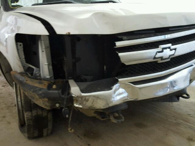 2GCEK19J581220932 - 2008 CHEVROLET SILVERADO SILVER photo 9