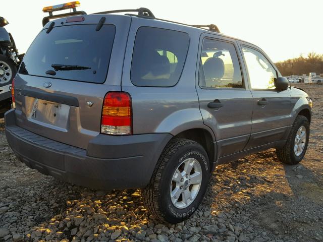 1FMYU93107KA12448 - 2007 FORD ESCAPE XLT GRAY photo 4