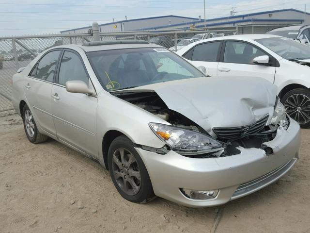 4T1BF30K45U098522 - 2005 TOYOTA CAMRY LE SILVER photo 1