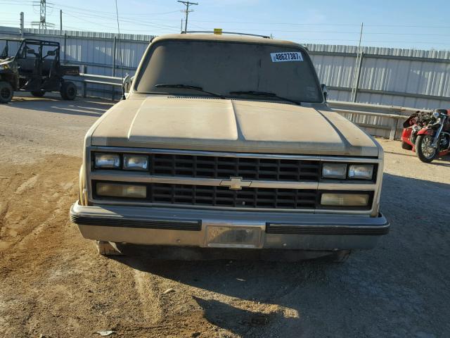 1GNER16K6LF115348 - 1990 CHEVROLET SUBURBAN R TWO TONE photo 9