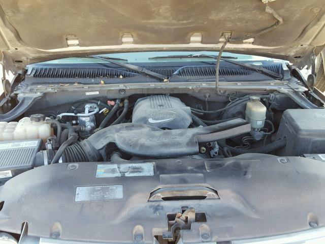 1GNEC16Z52J299868 - 2002 CHEVROLET SUBURBAN C GRAY photo 7