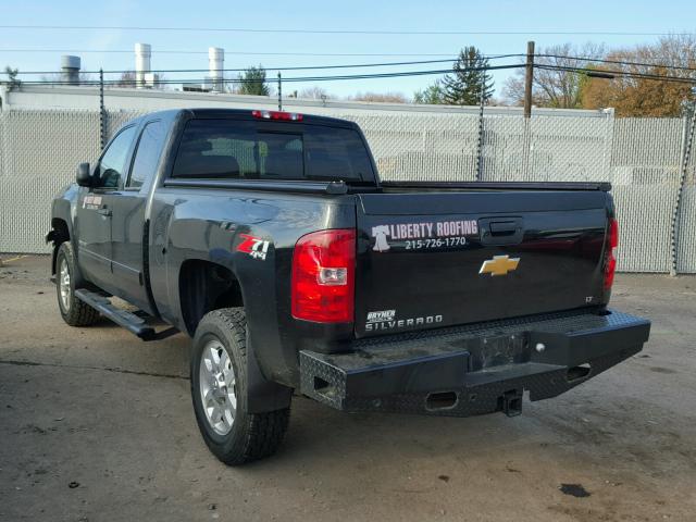 1GC2KXCG6DZ224458 - 2013 CHEVROLET SILVERADO BLACK photo 3