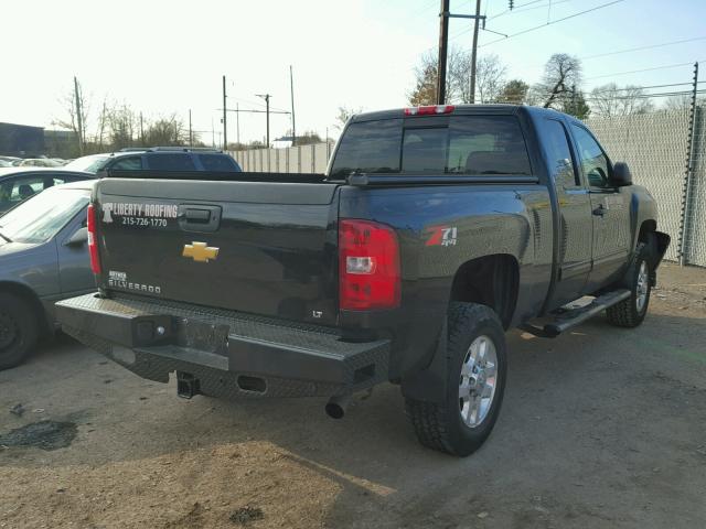 1GC2KXCG6DZ224458 - 2013 CHEVROLET SILVERADO BLACK photo 4