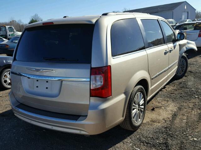 2C4RC1CG2GR189263 - 2016 CHRYSLER TOWN & COU BEIGE photo 4