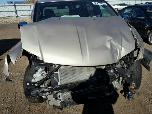 2C4RC1CG2GR189263 - 2016 CHRYSLER TOWN & COU BEIGE photo 9