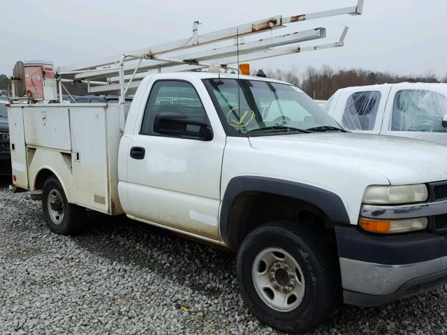 1GBHC24U21E211311 - 2001 CHEVROLET SILVERADO WHITE photo 1