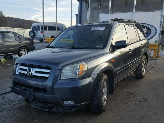 5FNYF28536B041195 - 2006 HONDA PILOT EX GRAY photo 2