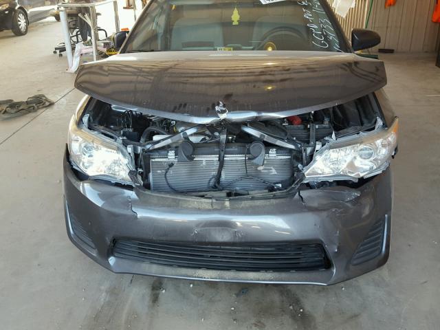 4T4BF1FK9DR313733 - 2013 TOYOTA CAMRY L GRAY photo 9